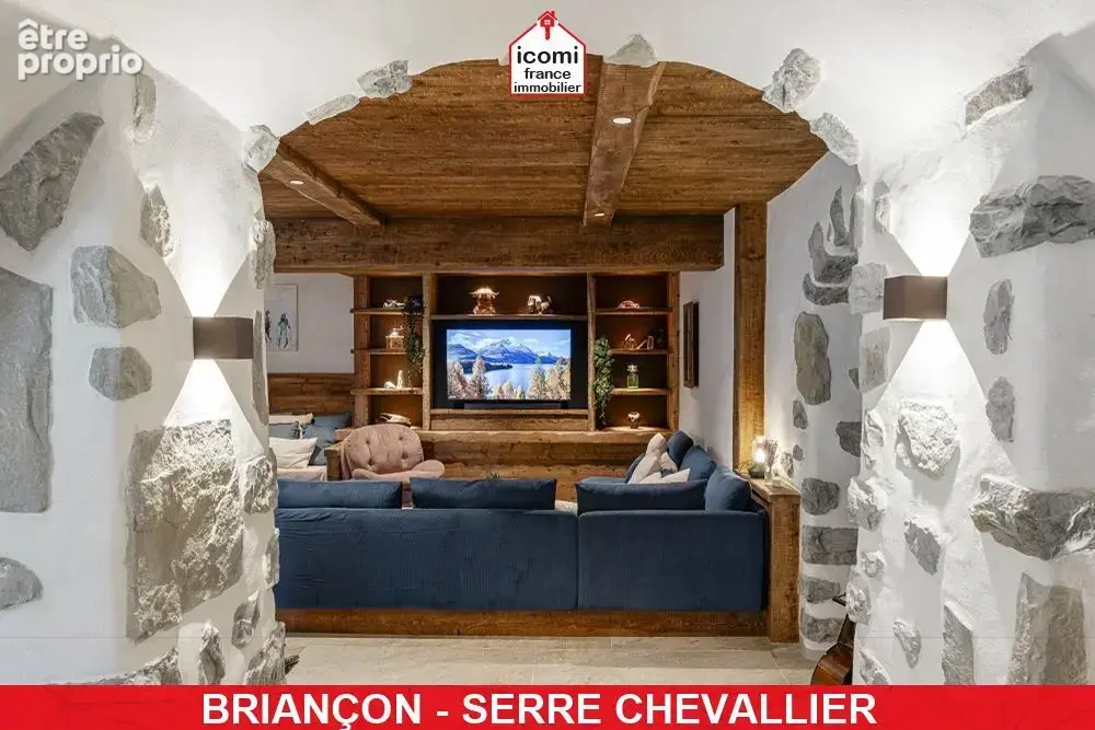 Hautes-alpes - briançon (05100) - a vendre - pied de chalet en duplex pret a vivre dans maison de pays rehabilitee en 2026 •  ja - photo 2