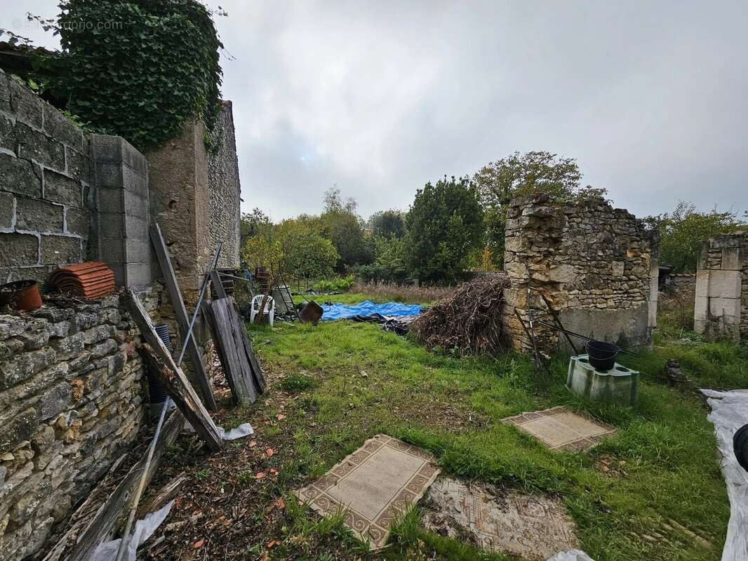Maison à SAINT-CLAUD