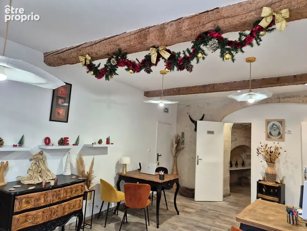 Local commercial hyper centre  37  M² - photo 2