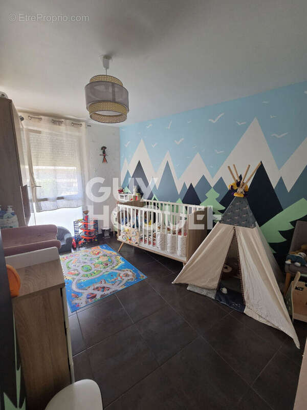 Appartement à SEPTEMES-LES-VALLONS