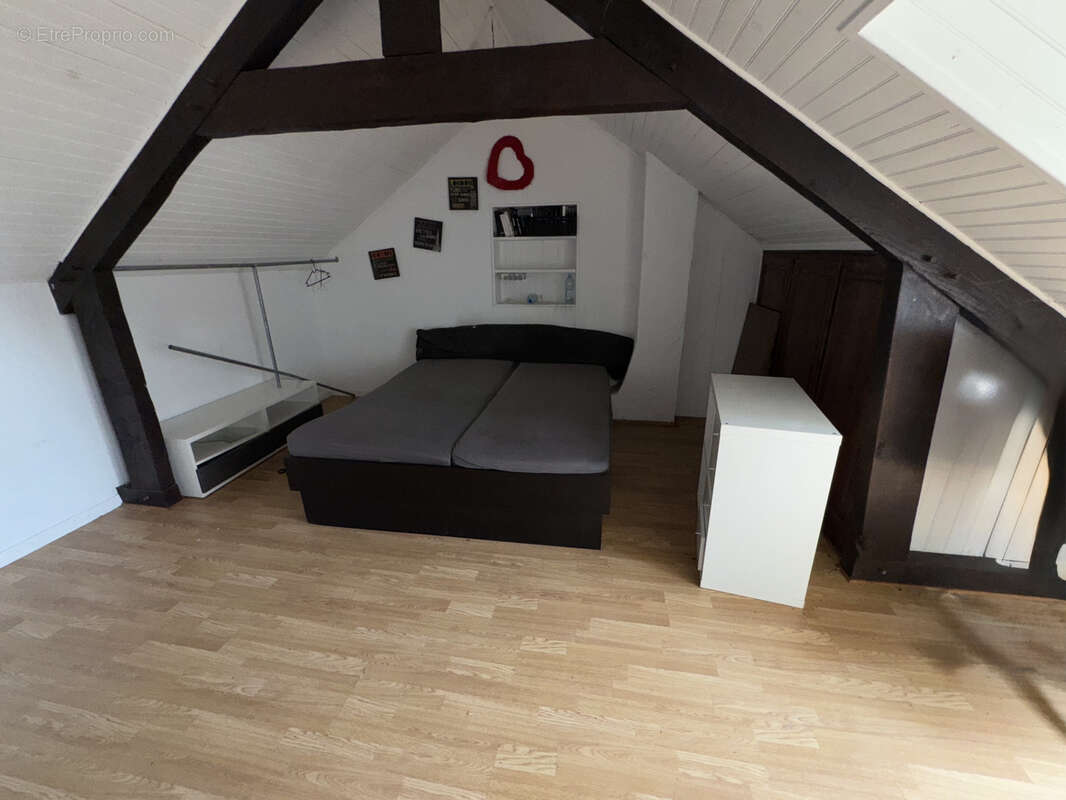 Maison à CONDE-SUR-VESGRE