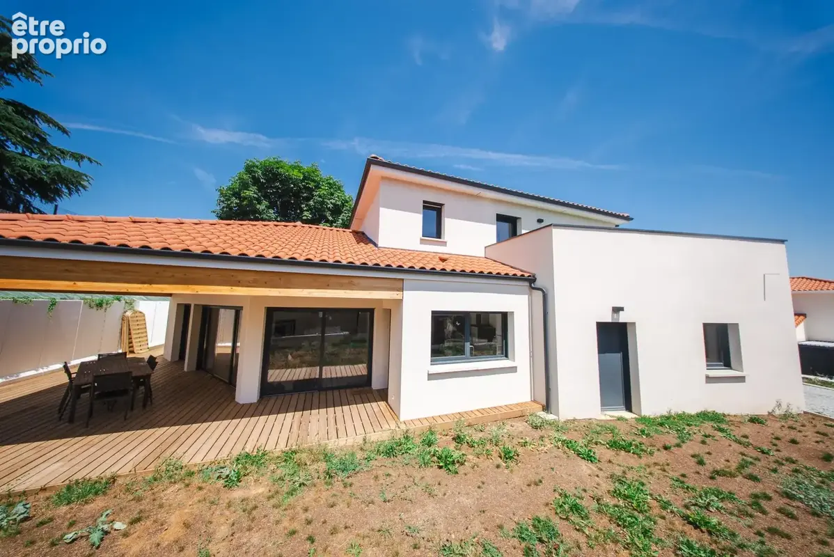 Maison 173 m² à Chanonat  - photo 6