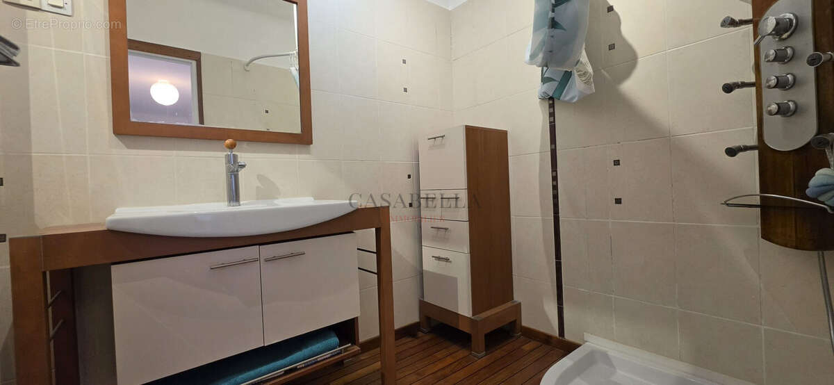 Appartement 70 m² à Ajaccio  - photo 9