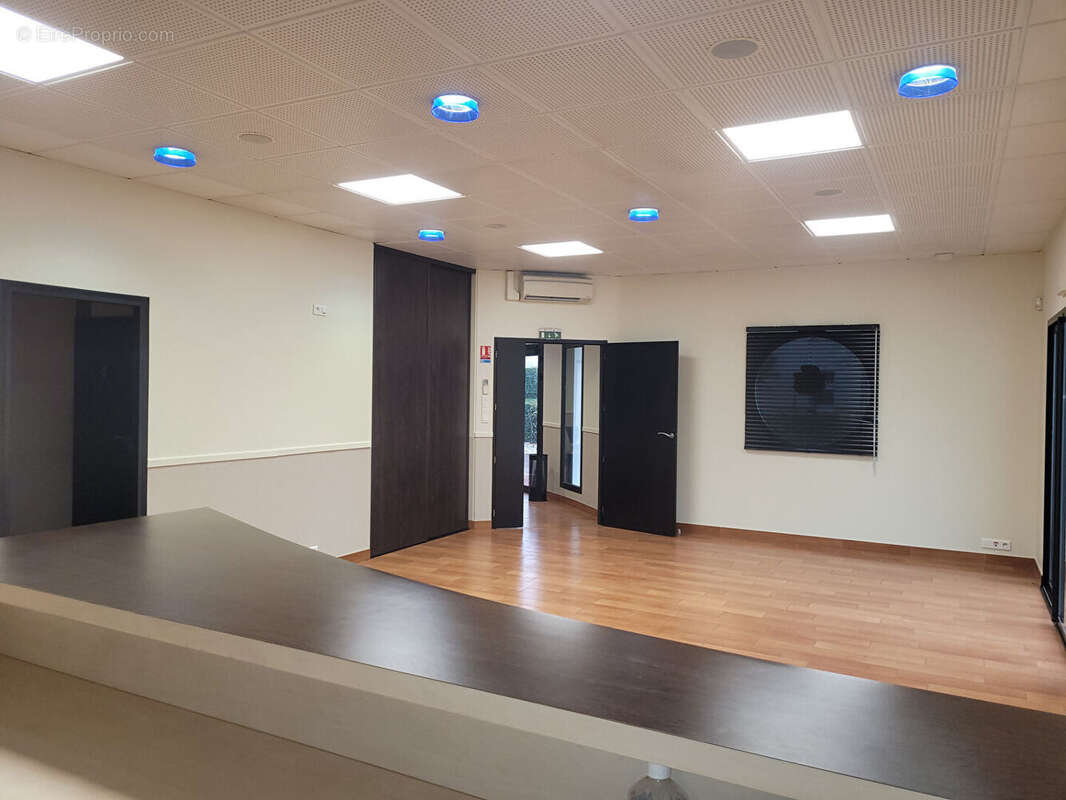 Commerce à HAUTE-GOULAINE