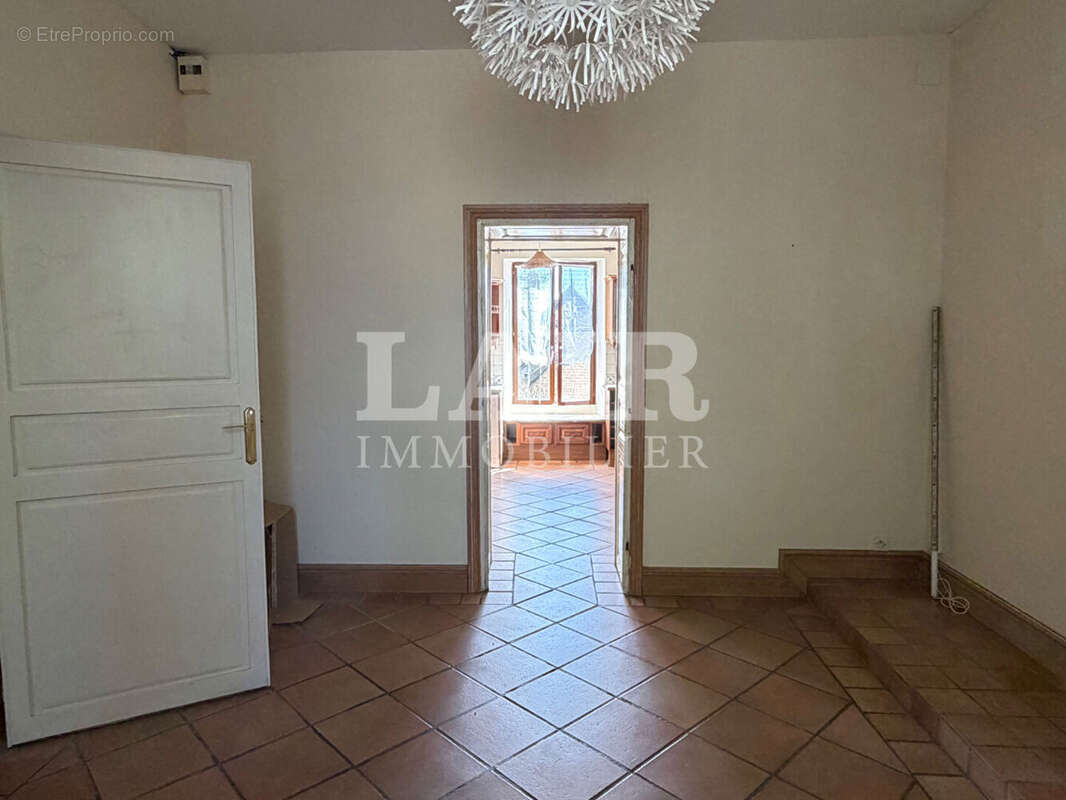 Maison au coeur de  Fresnay Sur Sarthe de 132 m2 - photo 3