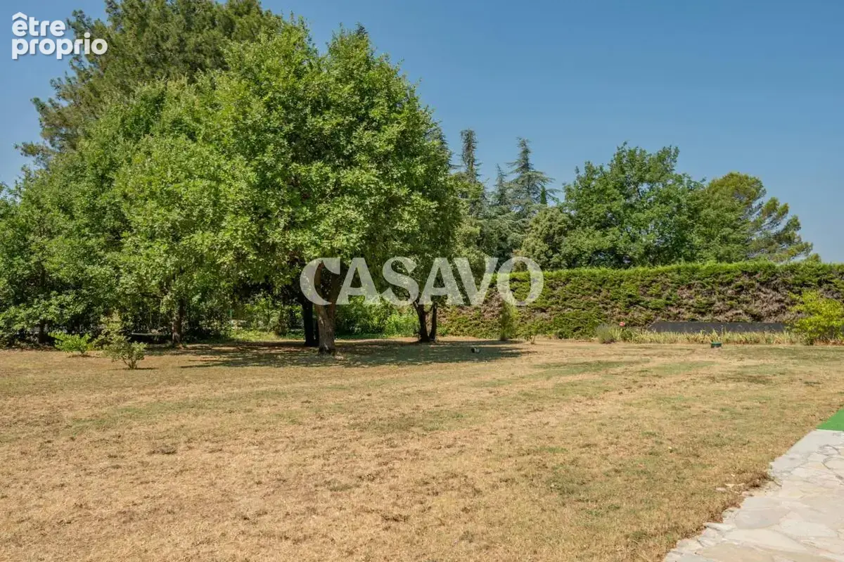 Vente Maison 8 pièces de 236m² - 13760 Saint-Cannat - photo 28