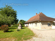 MAISON À VENDRE 100 M² ENVIRON - Maison à BLETTERANS