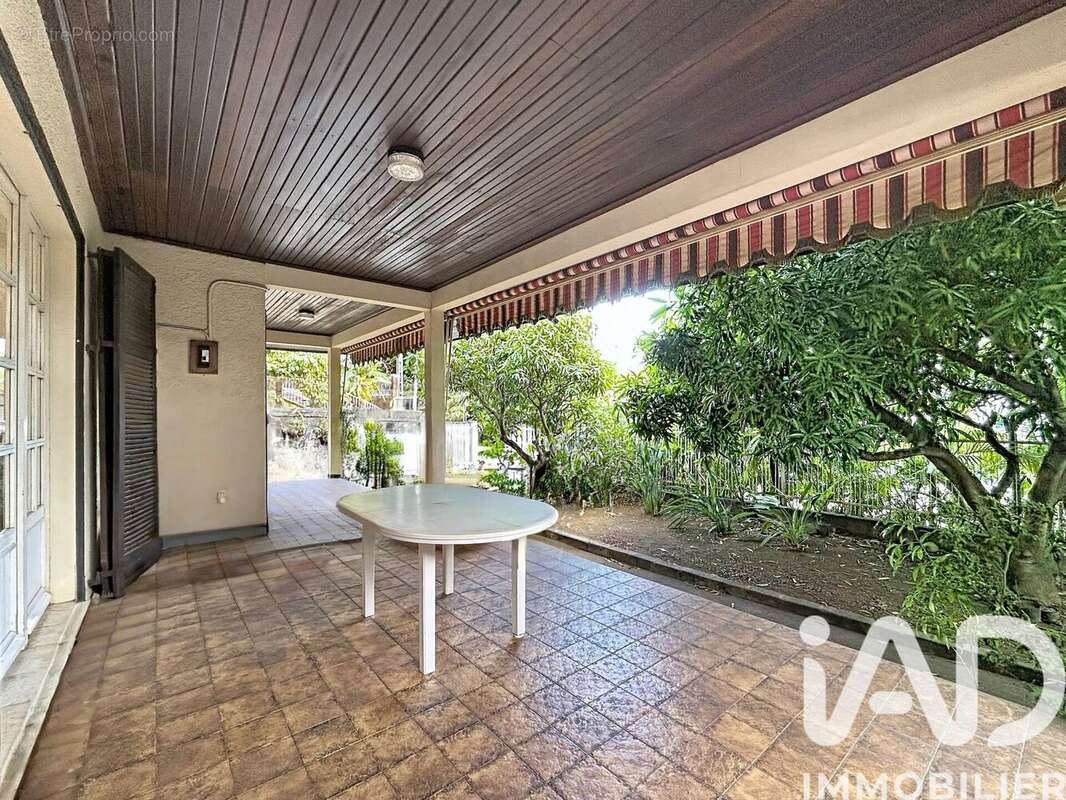 Photo 3 - Maison à SAINT-DENIS