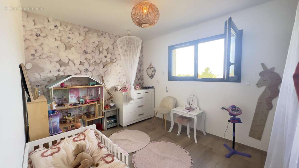 Maison à LORIOL-SUR-DROME