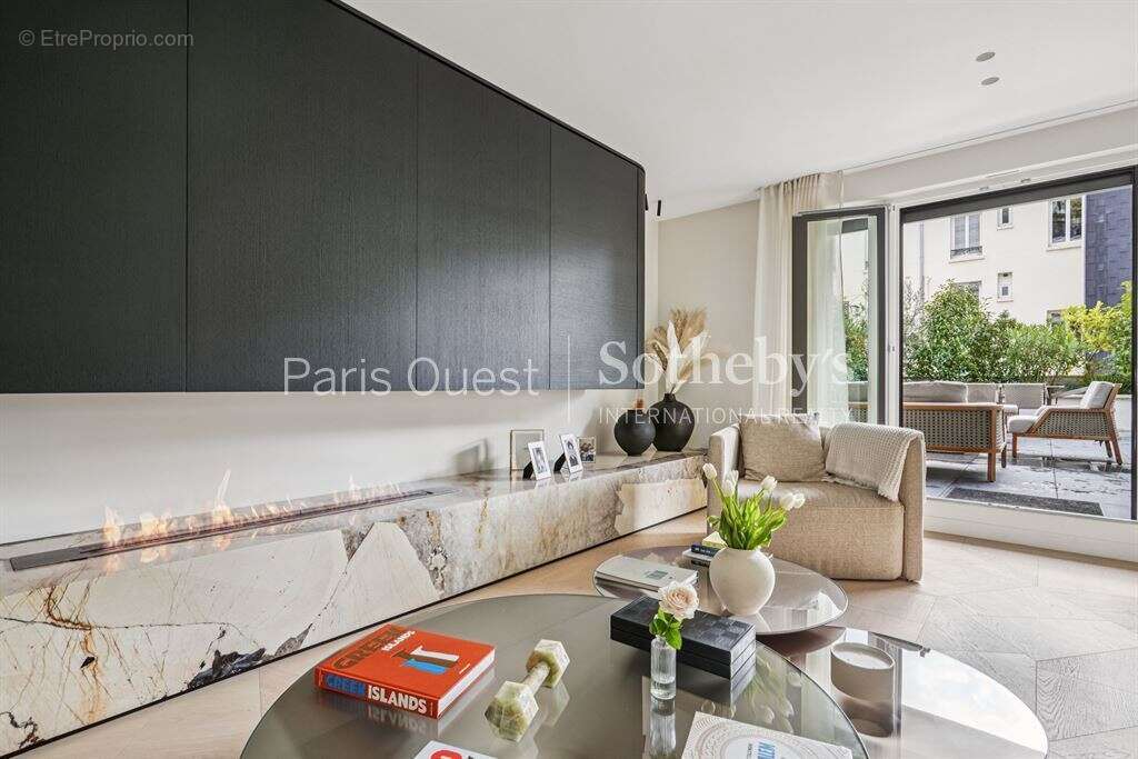 Appartement à LEVALLOIS-PERRET