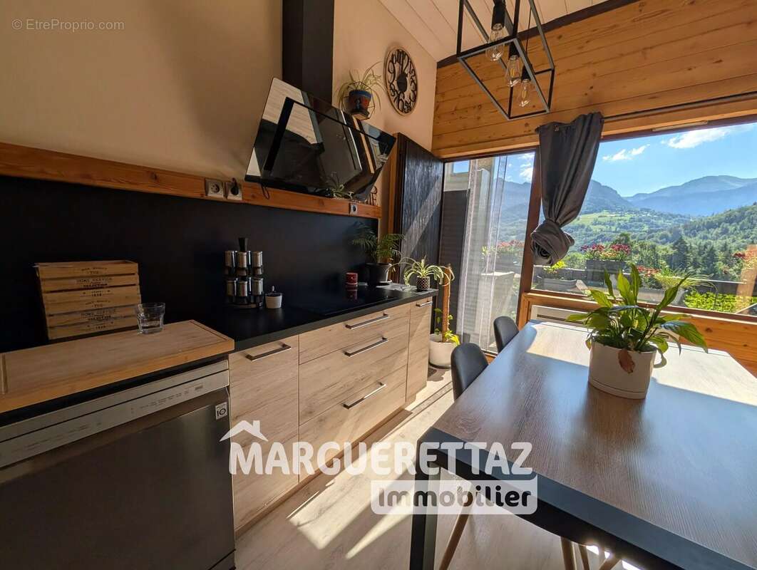 Appartement à SAINT-JEOIRE