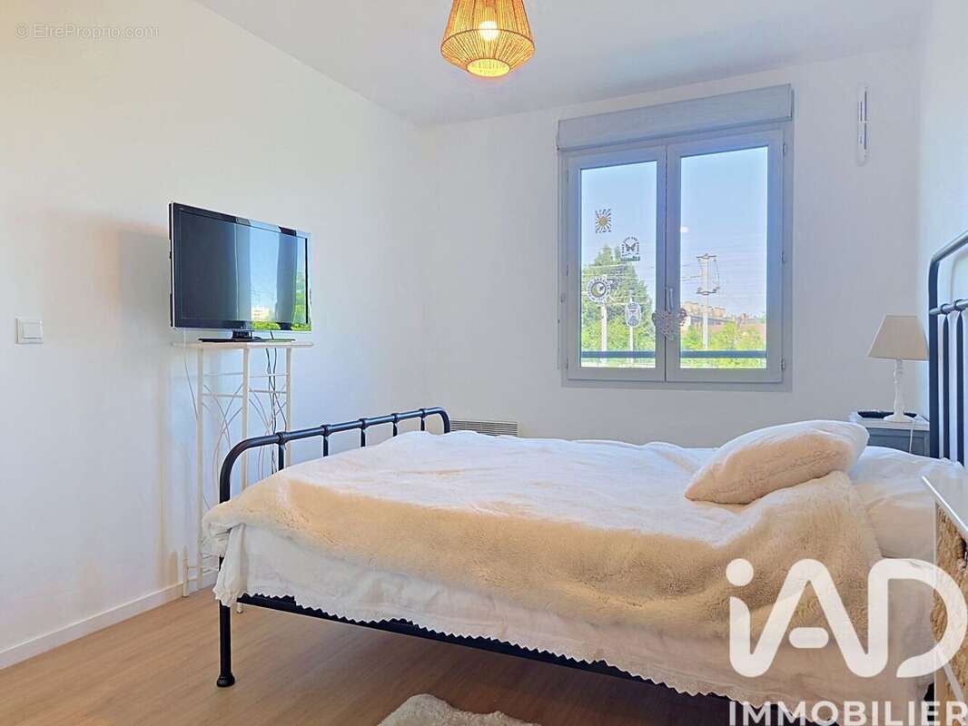 Photo 6 - Appartement à SAINT-OUEN-L'AUMONE