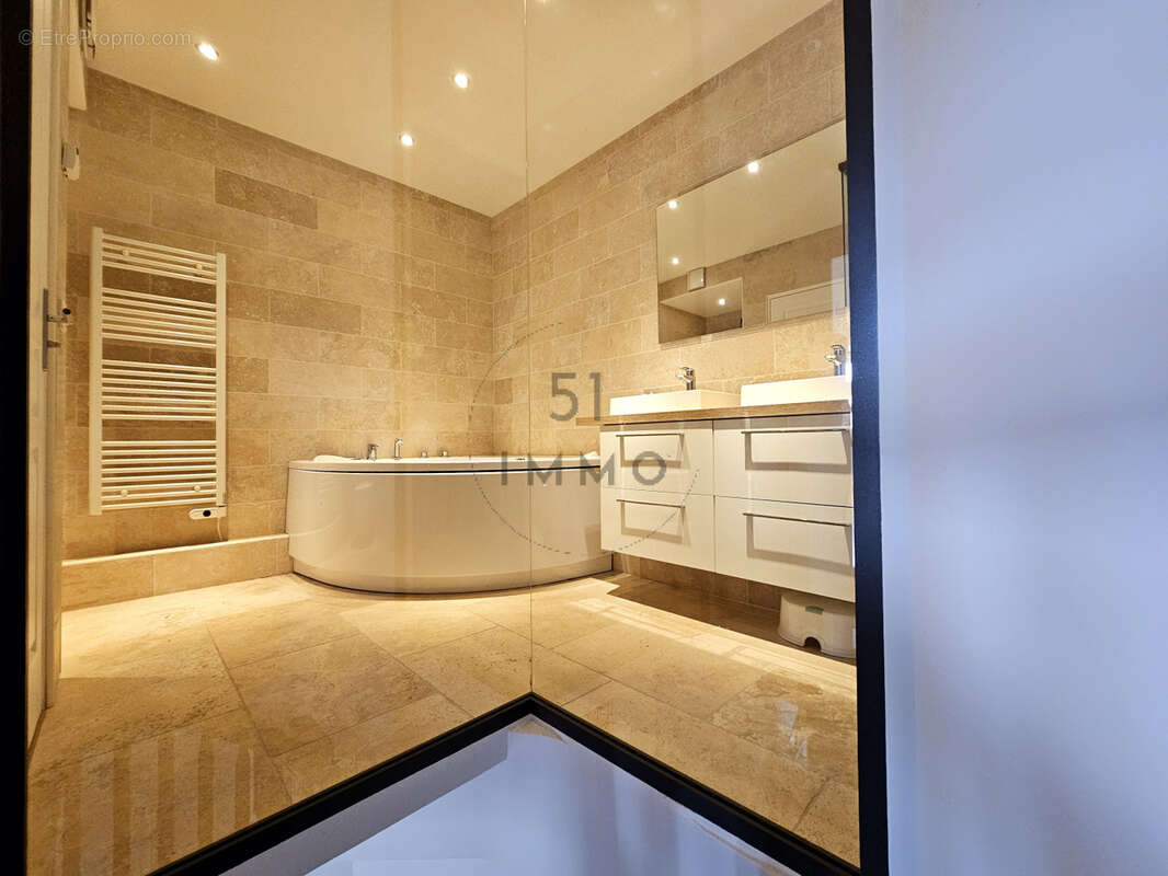 Appartement à BAGNEUX