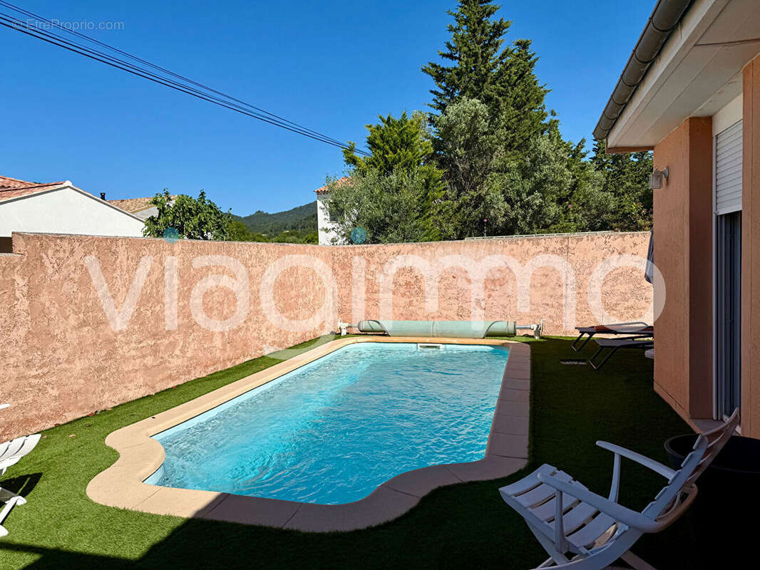 Maison à PUGET-VILLE