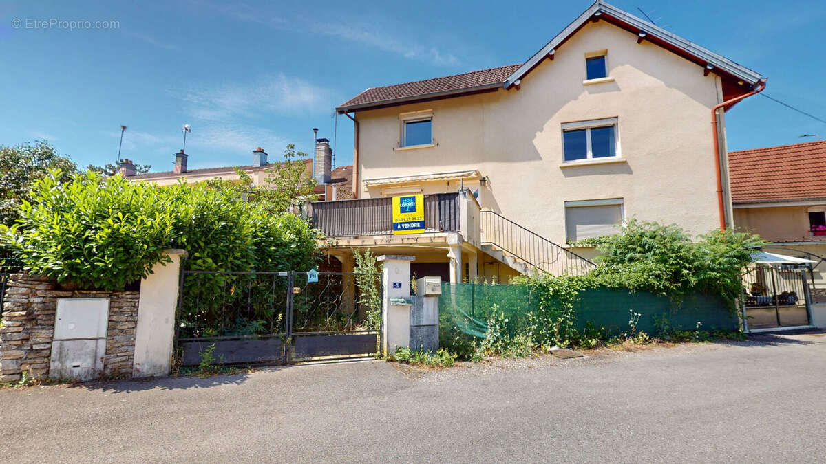 Maison à MATHAY