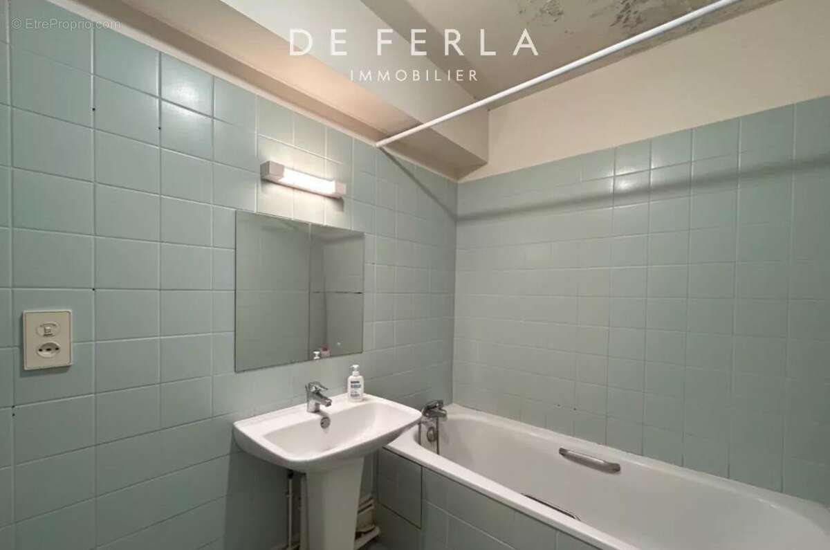 Appartement à MONTROUGE