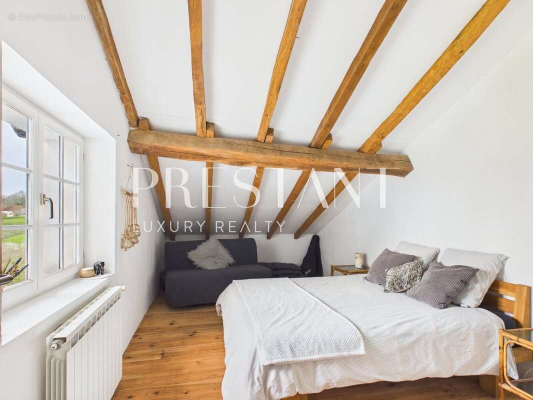 Maison à BARDOS