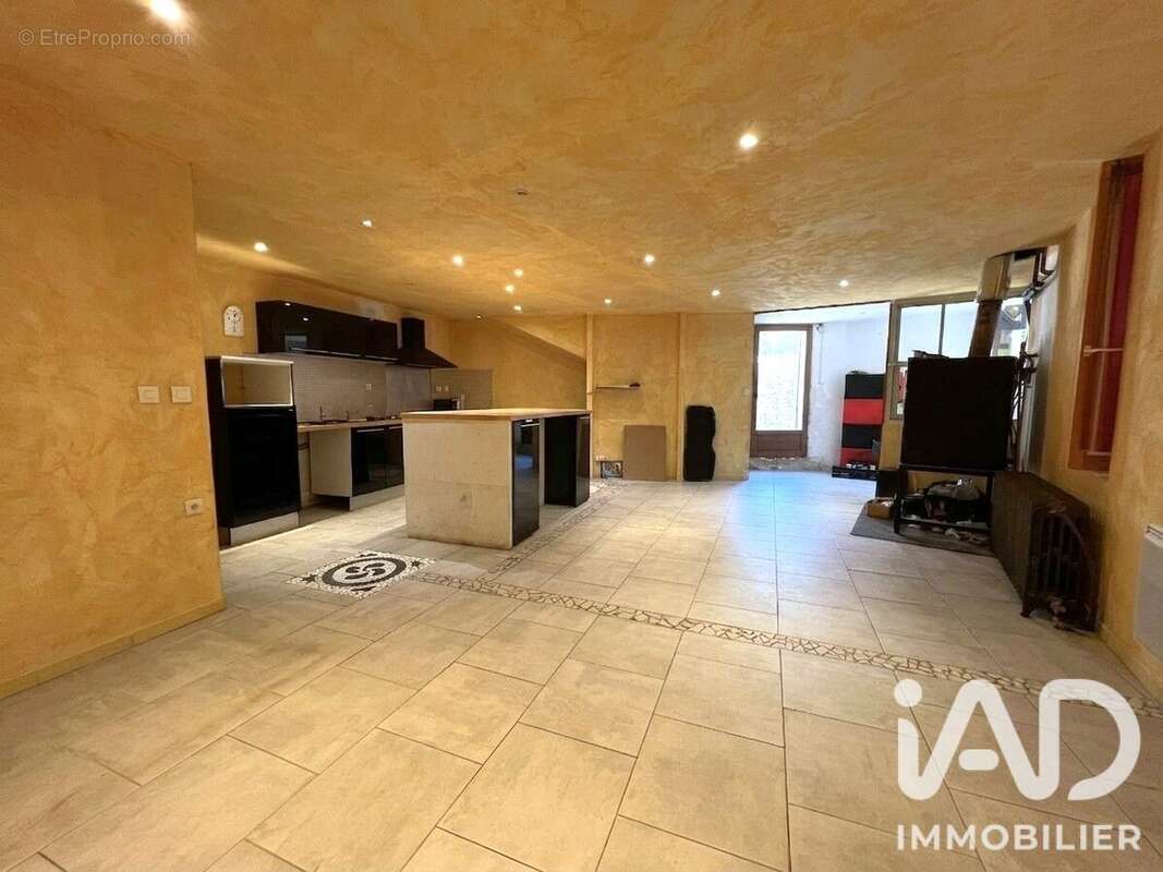 Maison 160 m² à Agel  - photo 4