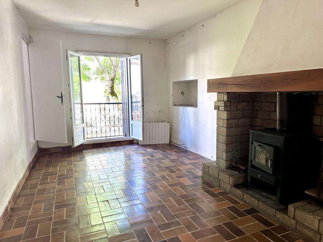 Maison à GIGNAC