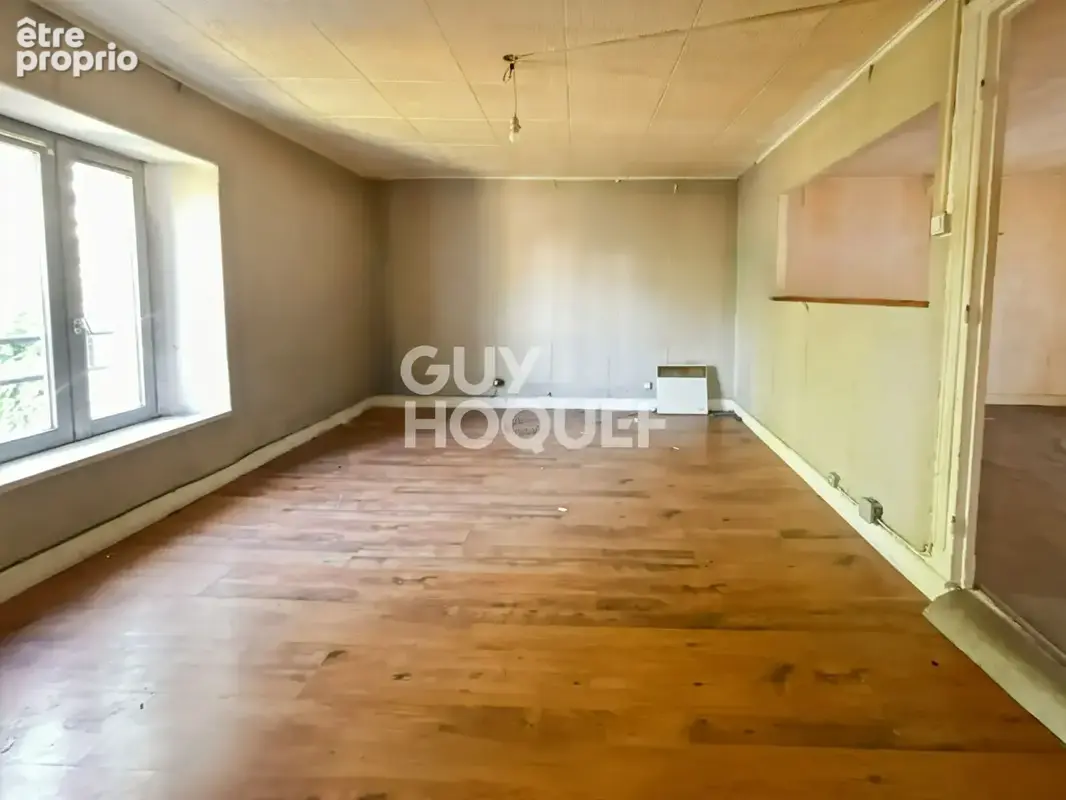 Appartement 4 pièces à vendre à Fontenay Trésigny - photo 2