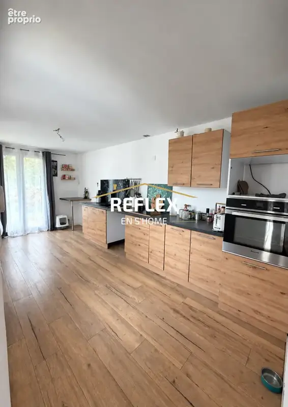 Maison de ville familiale / 5 chambres avec garage et terrain arboré - photo 2