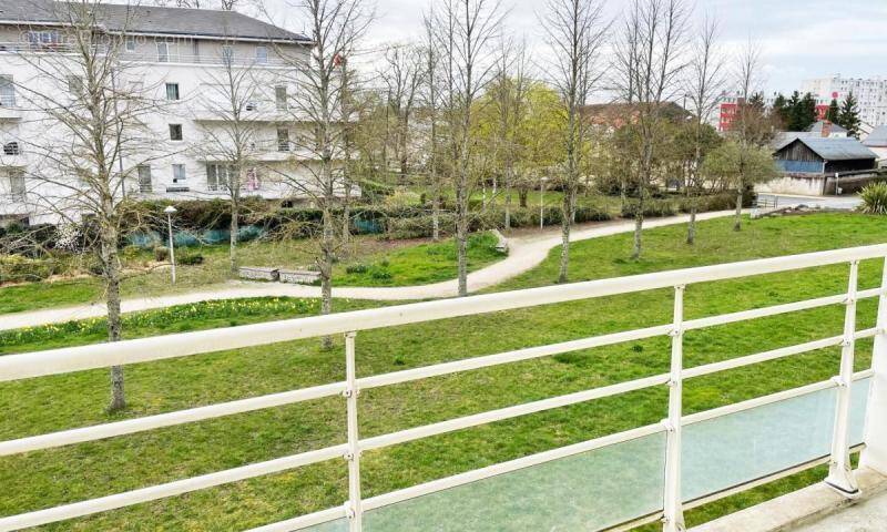 Appartement à SAINT-JEAN-DE-BRAYE
