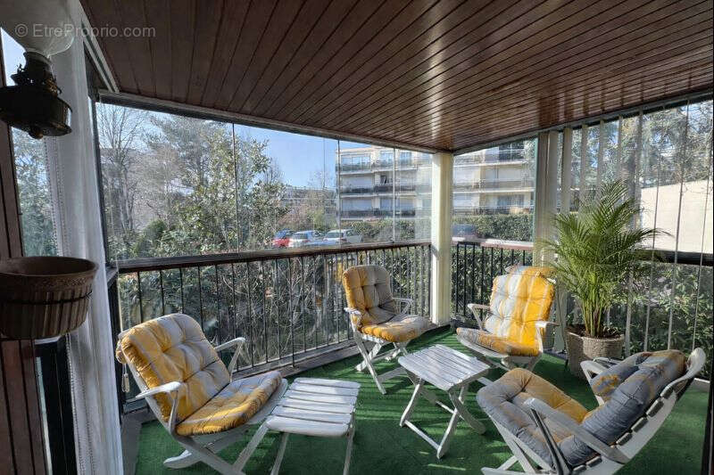 Appartement à LE CHESNAY