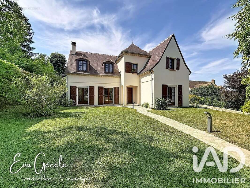 Maison 170 m² à Villette  - photo 2