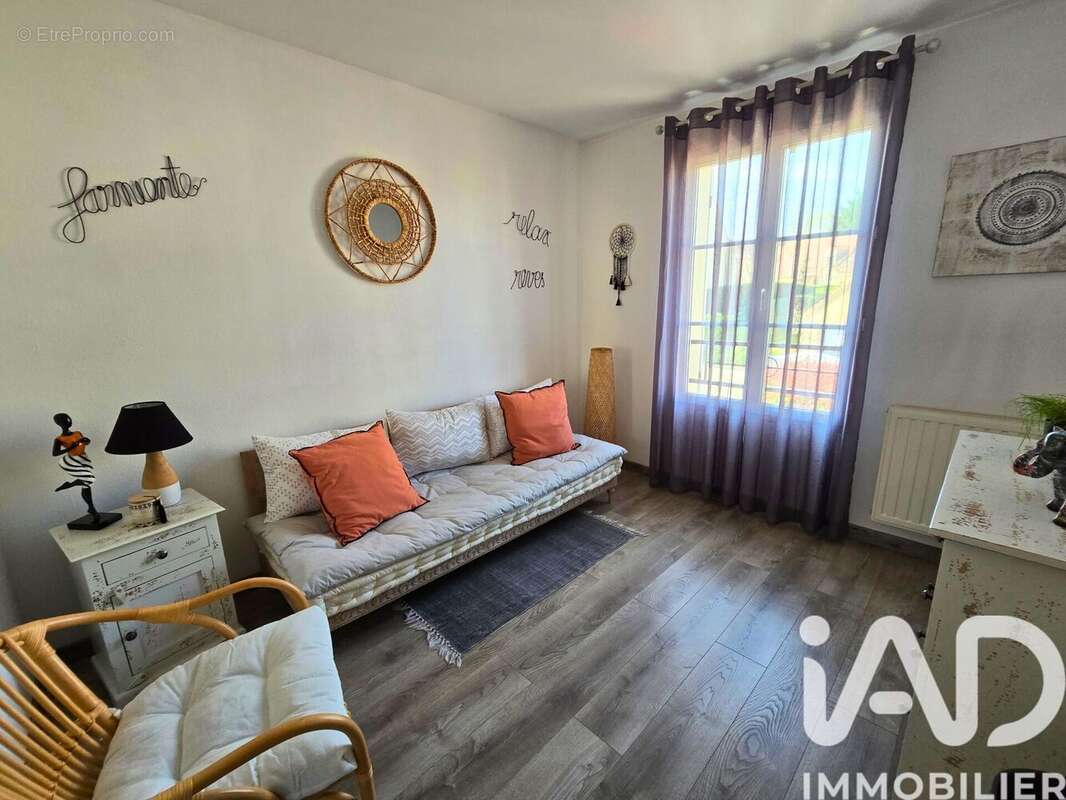 Photo 8 - Maison à LINAS