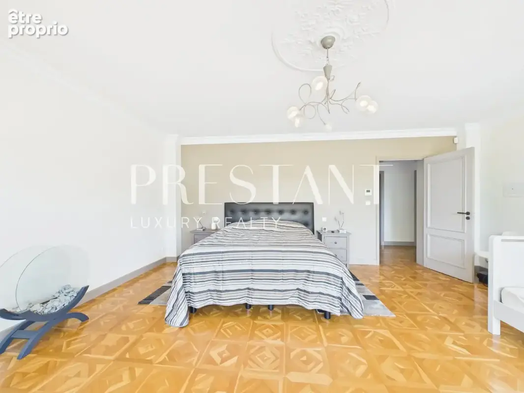 Villa contemporaine de 390m2 sur un parc 1,3 ha - Le Taillan Médoc - photo 15