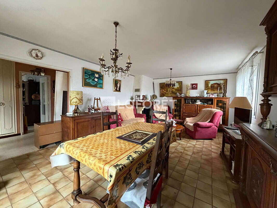 Maison à LOISY-SUR-MARNE