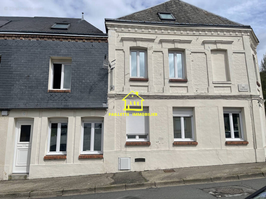 Maison à LILLEBONNE
