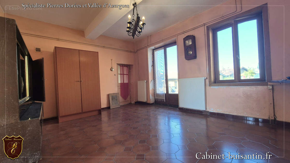 Maison en pierres centre village - photo 7