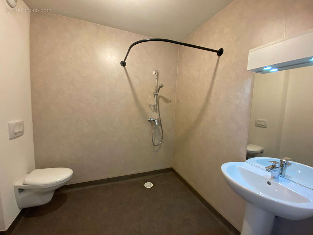 Appartement à LYON-9E