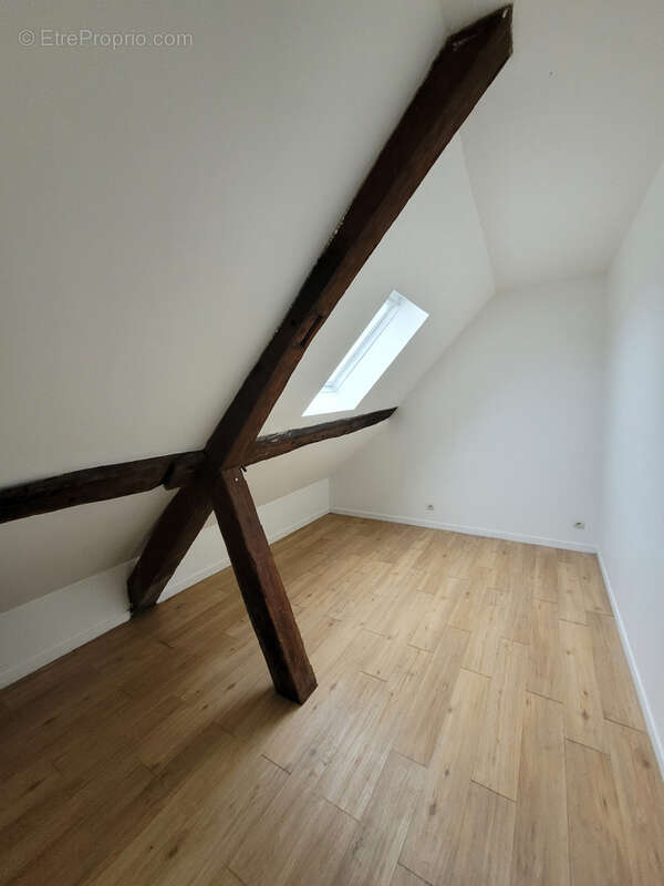 Appartement à PONT-SAINTE-MAXENCE