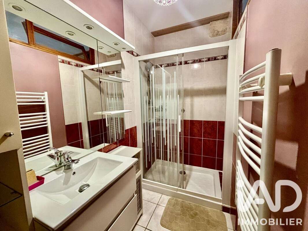 Appartement 135 m² à Montignac  - photo 6