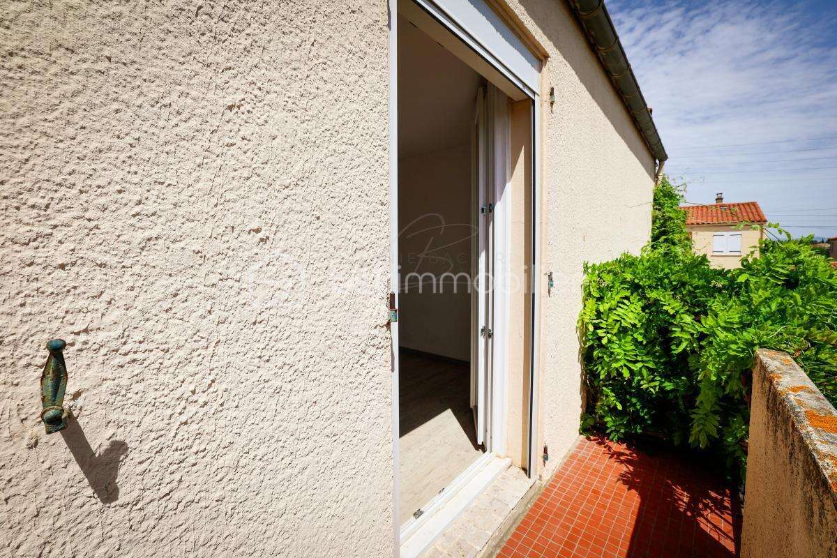 Maison T4 rénovée avec jardin et garage – À 15 min de Narbonne - photo 6