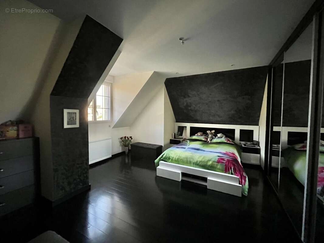 Maison à ORMESSON-SUR-MARNE