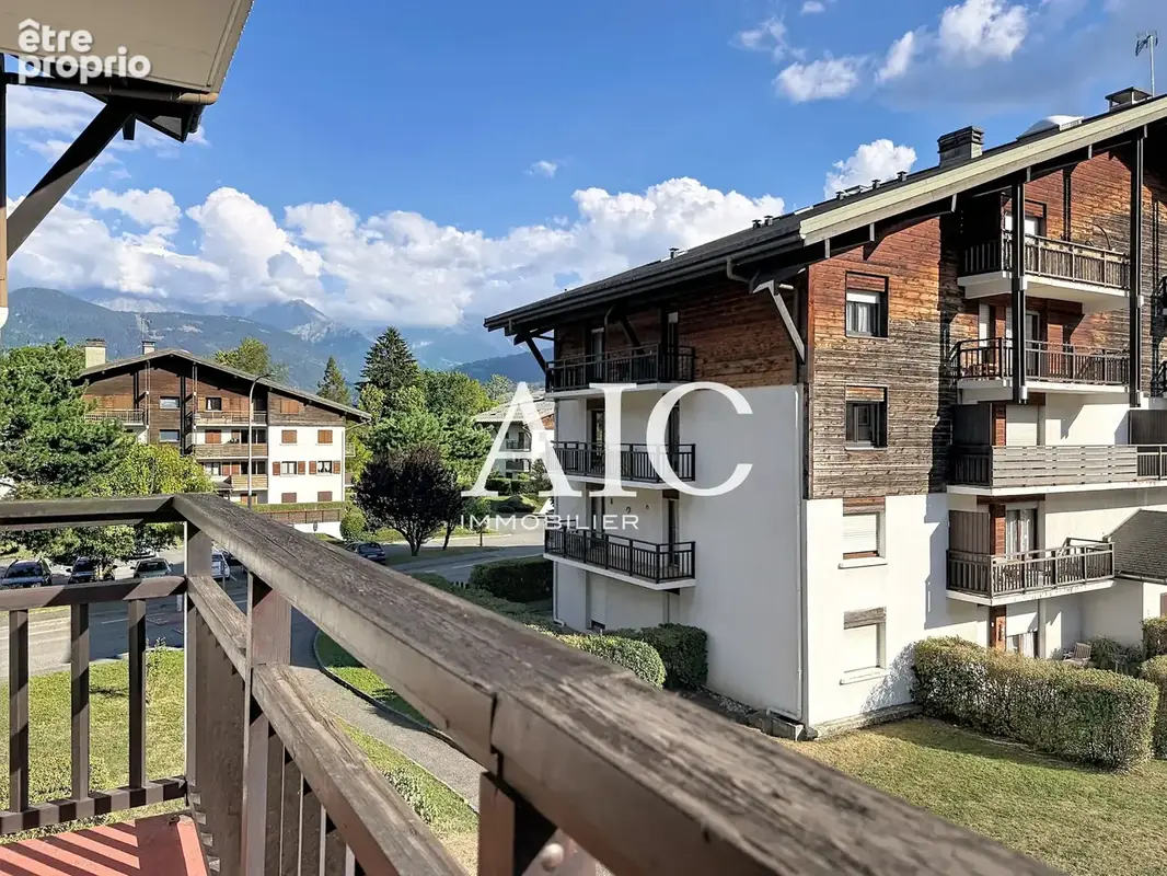 Idéalement situé proche du centre   2 pièces avec balcon et panorama Mont-Blanc - photo 11