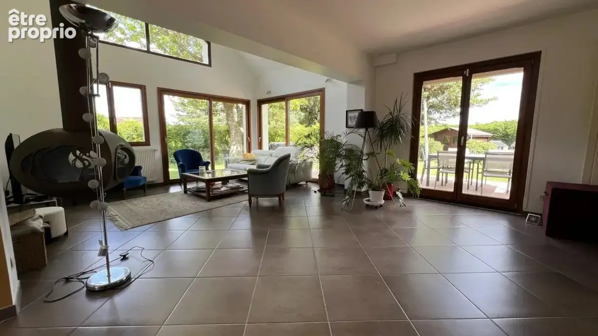 Maison familale 5/6 chambres jardin 830 m² - photo 4