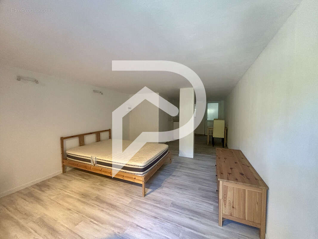 Maison à BALLANCOURT-SUR-ESSONNE