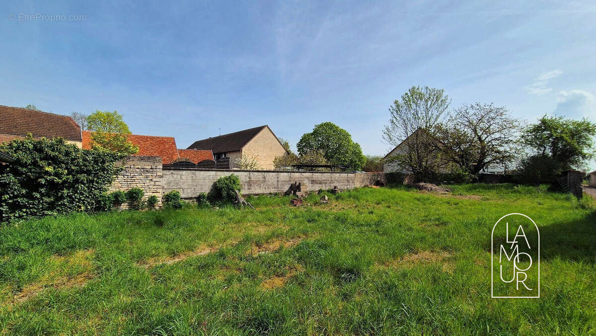 Maison à BEIRE-LE-CHATEL