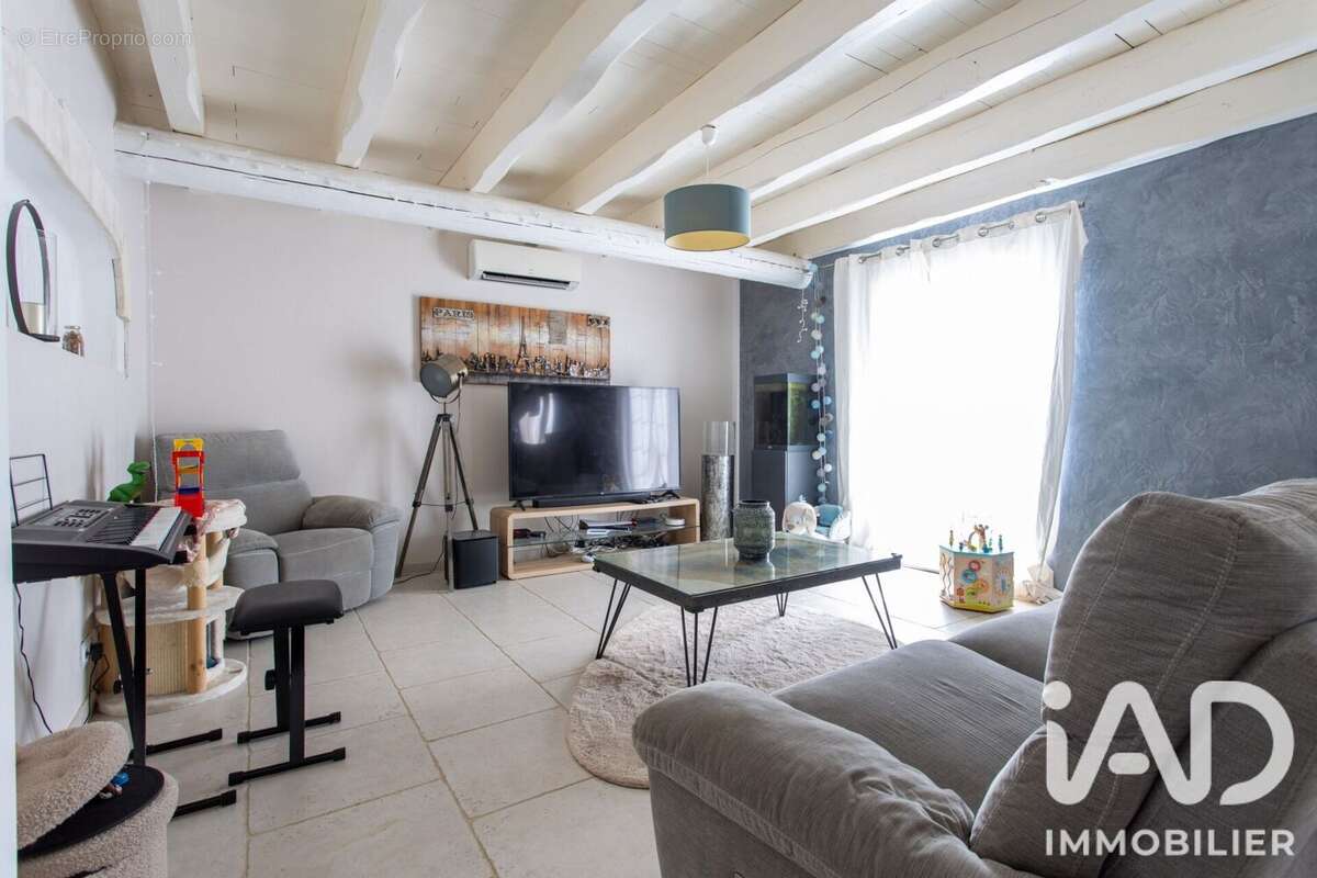 Maison 147 m² à Rochefort-Du-Gard  - photo 7