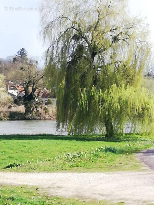 Maison à PORT-SUR-SAONE