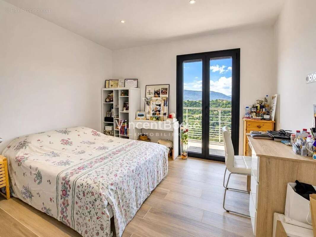 Nice – saint-pancrace – villa 4 pièces 112 m² + 60 m² de sous-sol – terrain 1 200 m² - photo 5