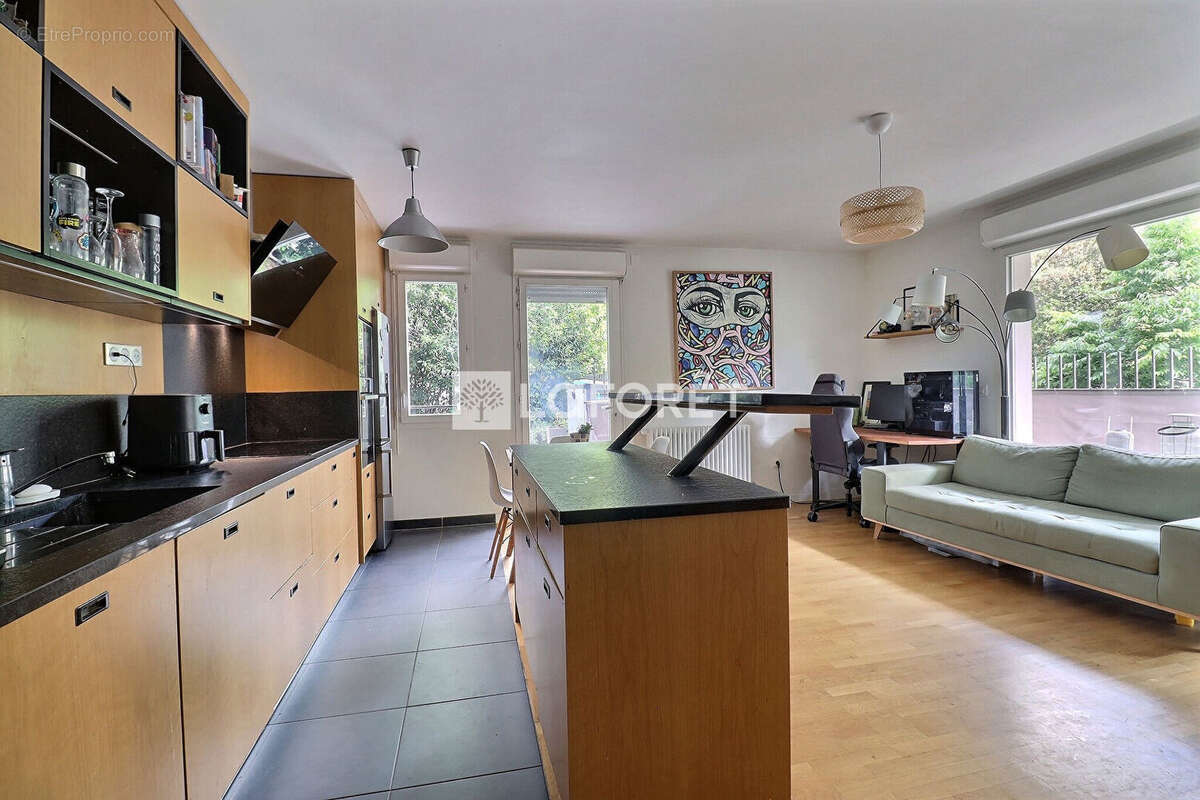 Appartement à VITRY-SUR-SEINE