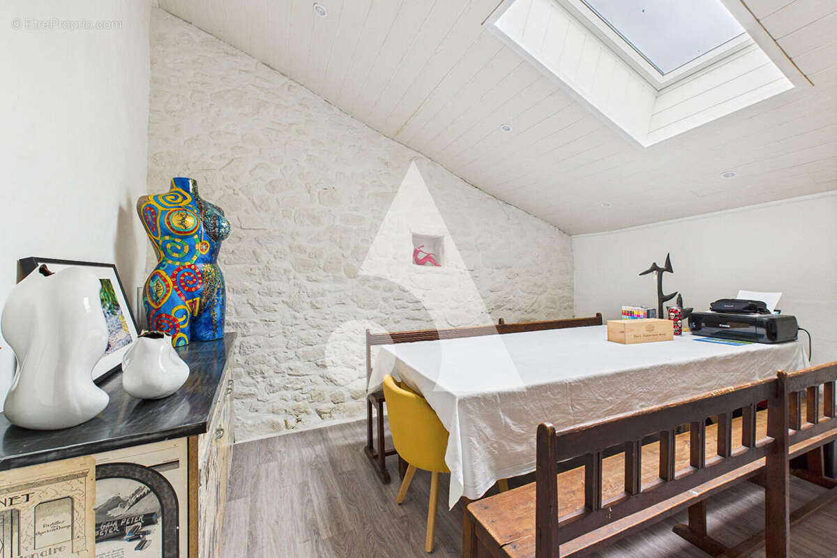 Maison à SAINT-FLORENT-DES-BOIS