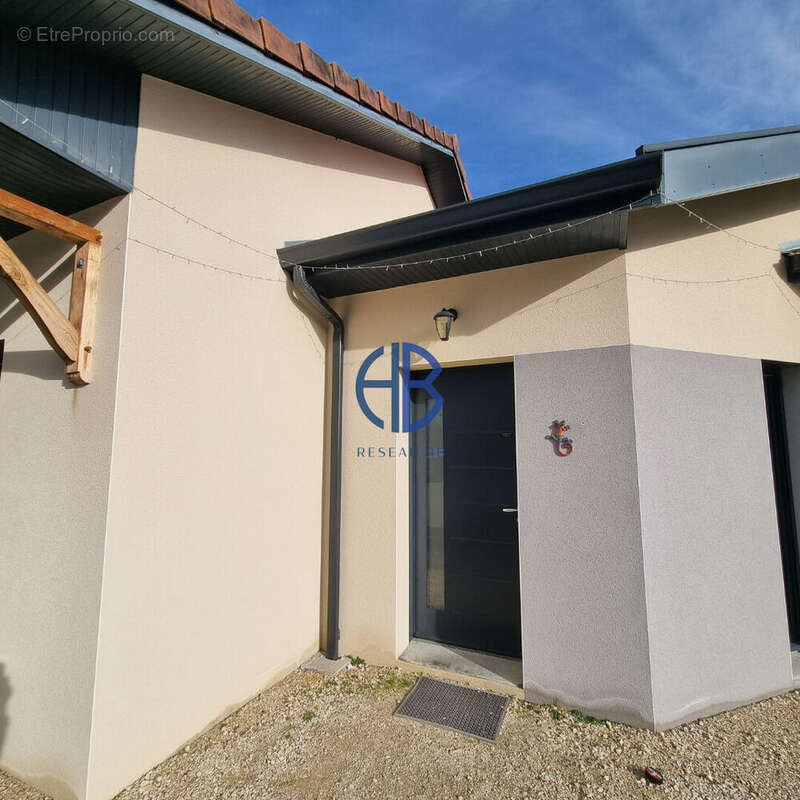 Maison à SAINT-JEAN-DE-SOUDAIN