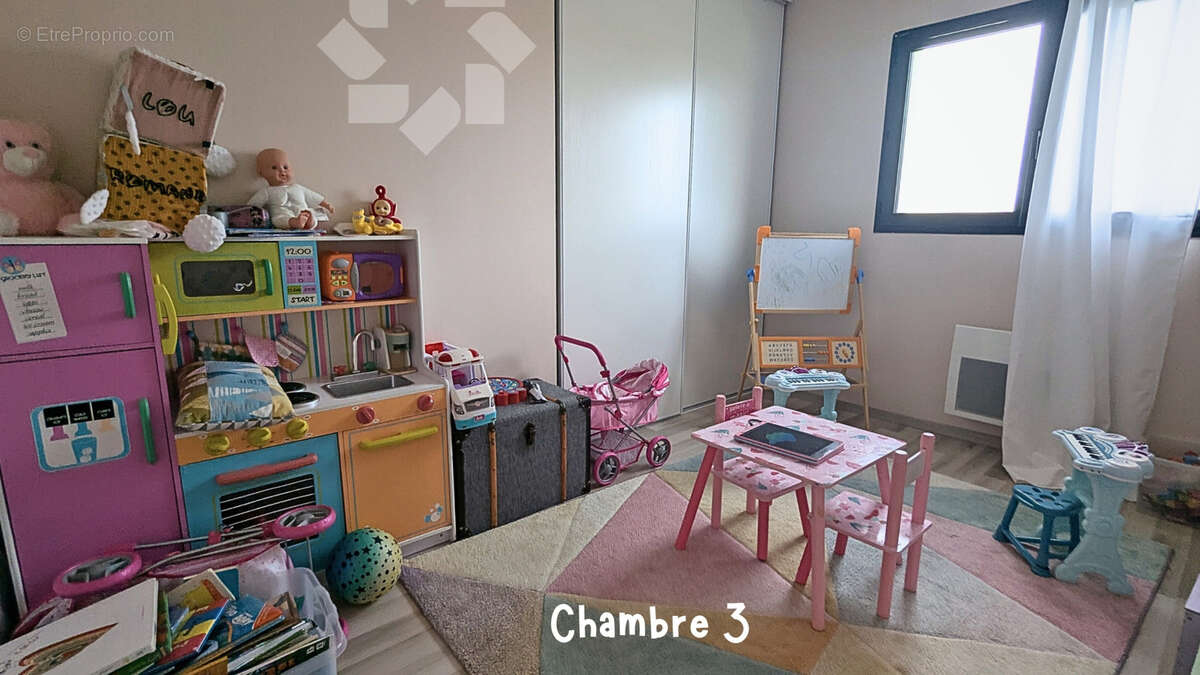 Maison à THEZAN-DES-CORBIERES