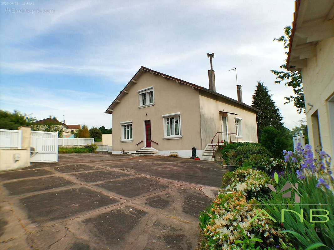 Maison à SAINT-MATHIEU
